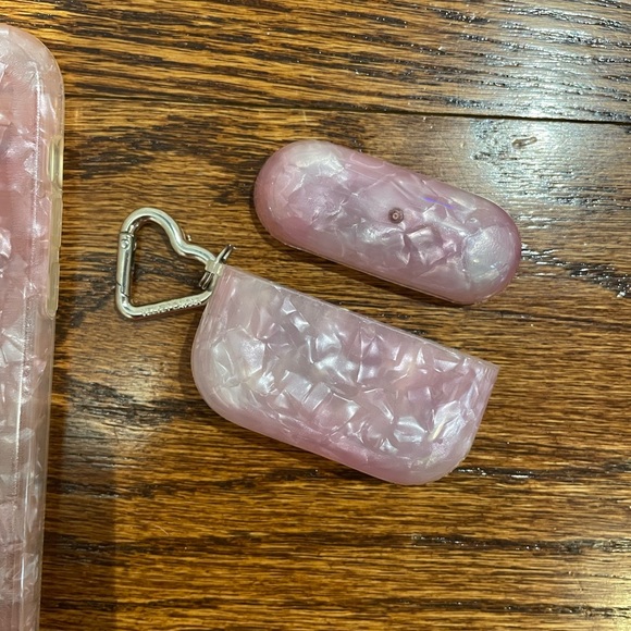 VELVET CAVIAR | Matching iPhone and AirPod Case Bundle - Picture 3 of 5